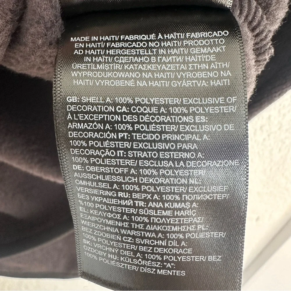 The North Face Men's Dark Half Zip‎ Sweater 2XL